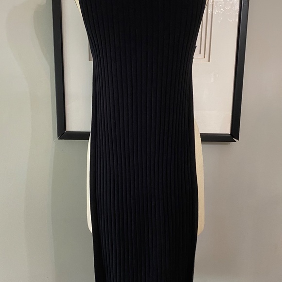 Open Ribbed Knit High Neck Tank Top (Long) - Picture 3 of 5